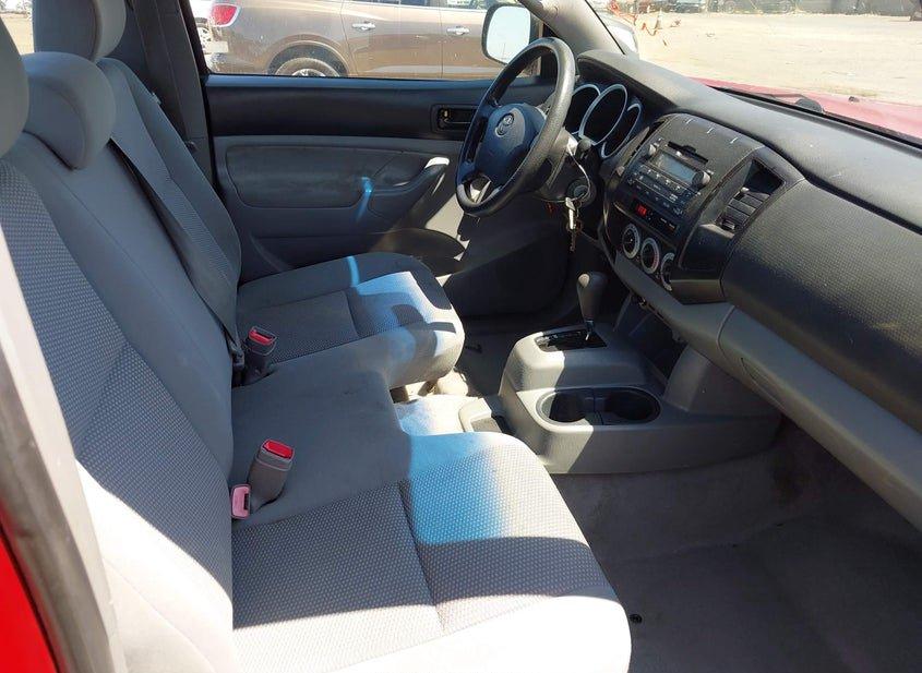 Toyota Tacoma