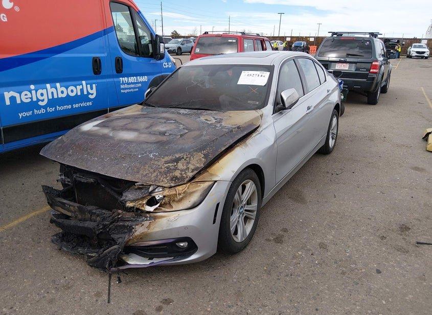 BMW 330I