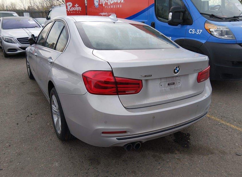 BMW 330I
