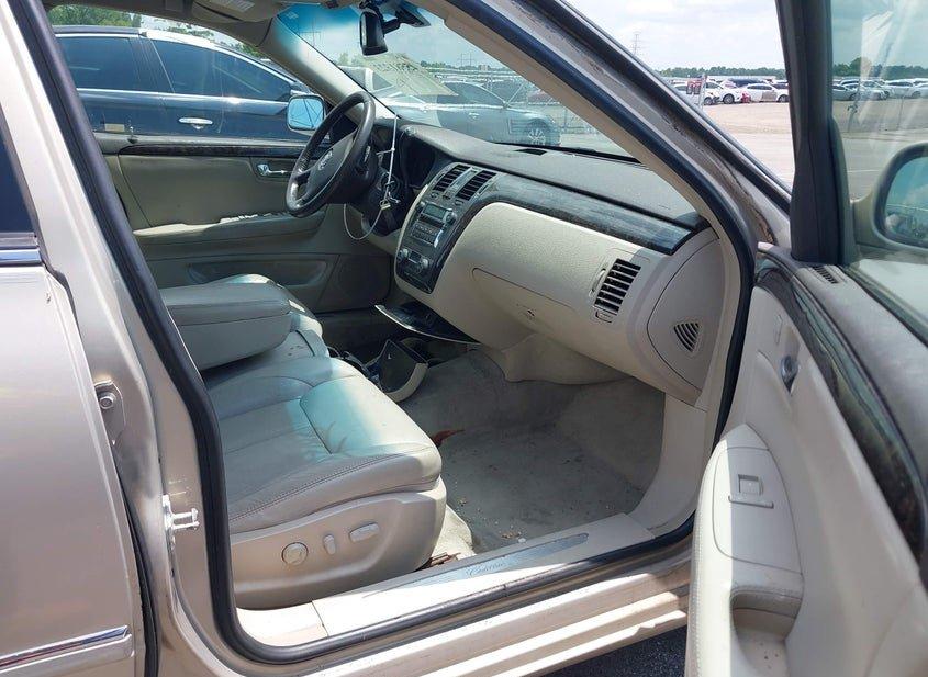 Cadillac Dts