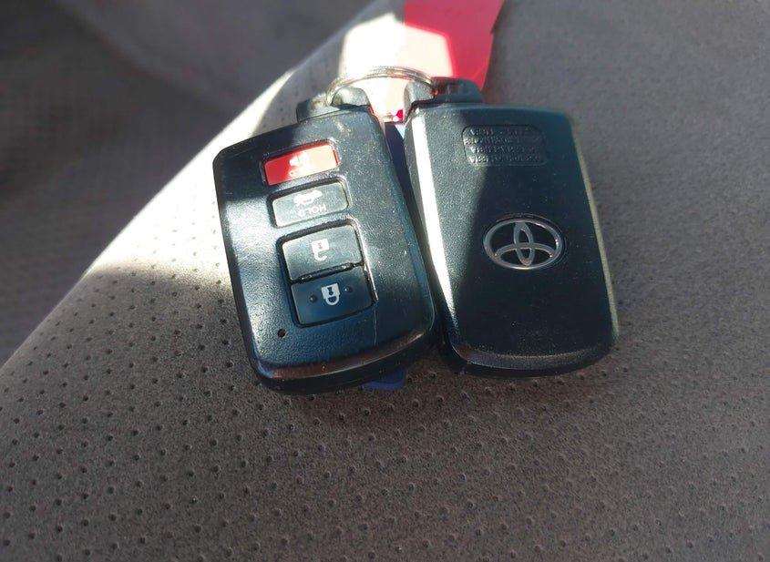 Toyota Camry Hybrid