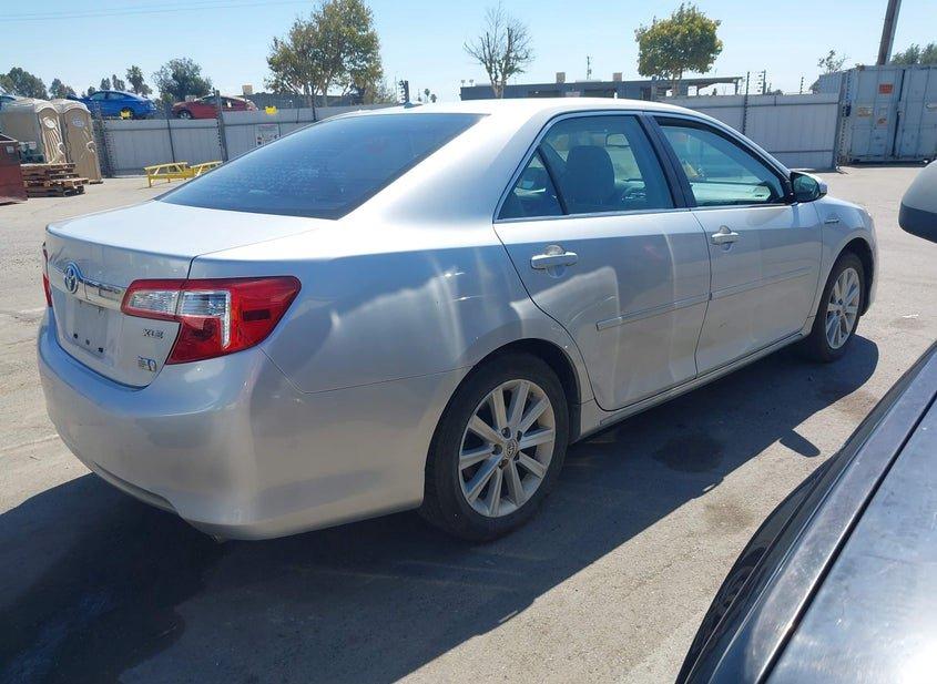 Toyota Camry Hybrid