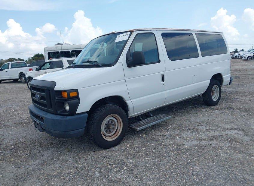 Ford E-350 Super Duty