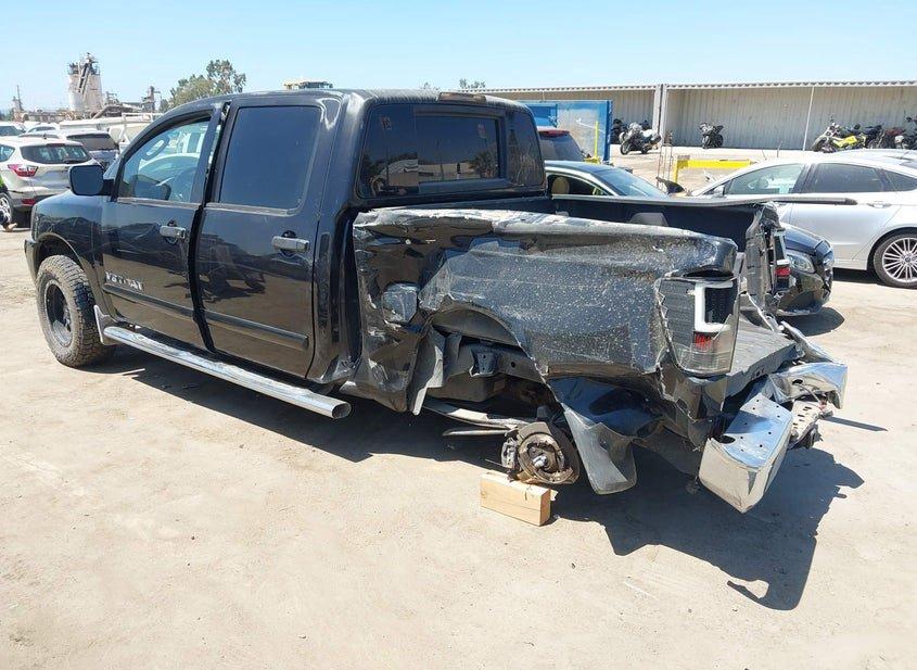 Nissan Titan