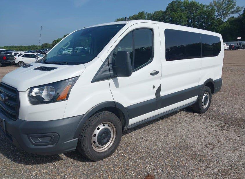 Ford Transit-150 Passenger Van