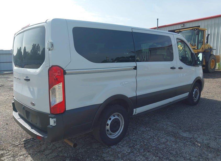 Ford Transit-150 Passenger Van
