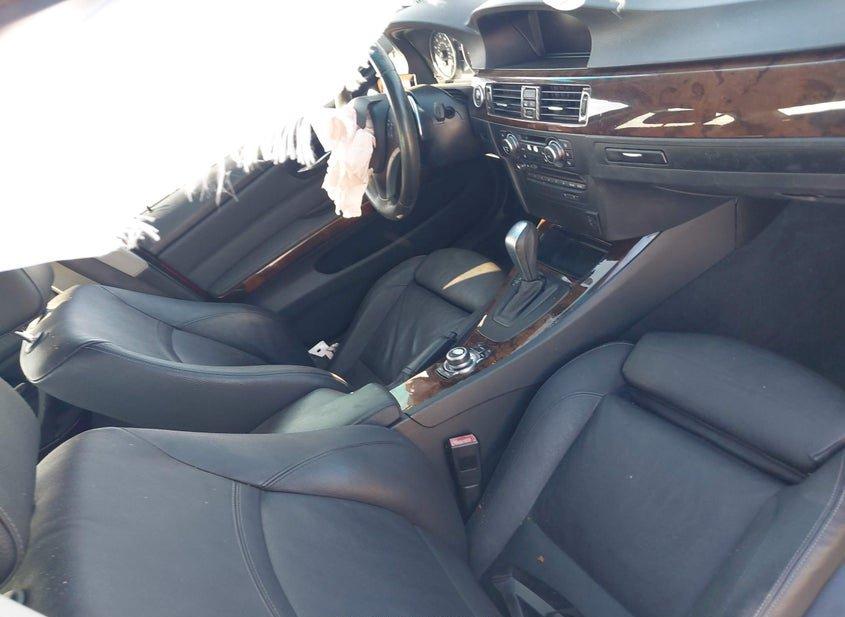 BMW 328I
