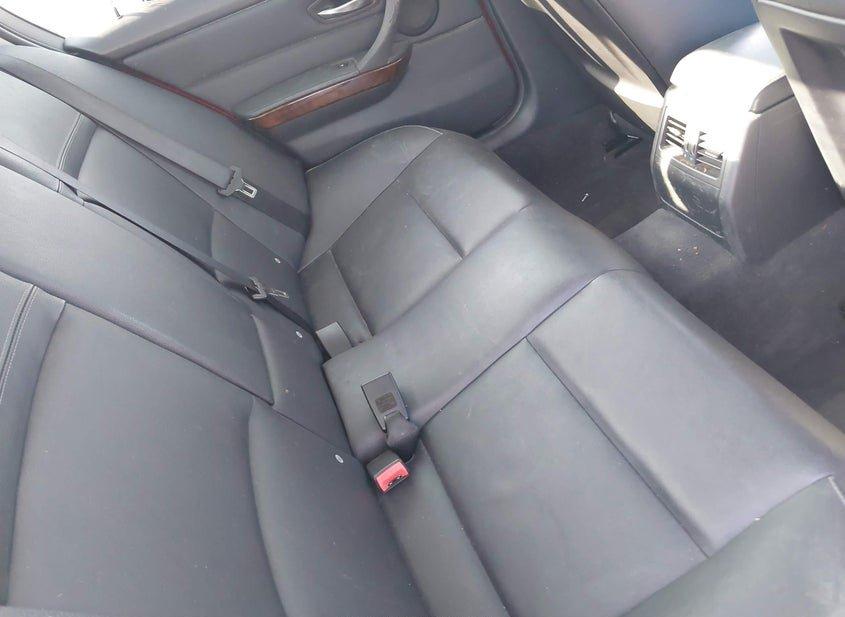BMW 328I