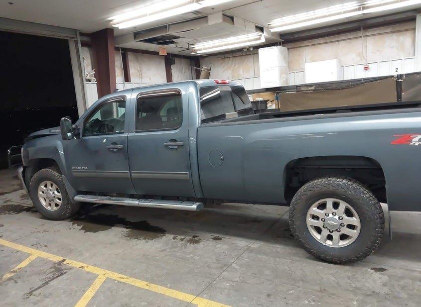 Chevrolet Silverado 3500Hd