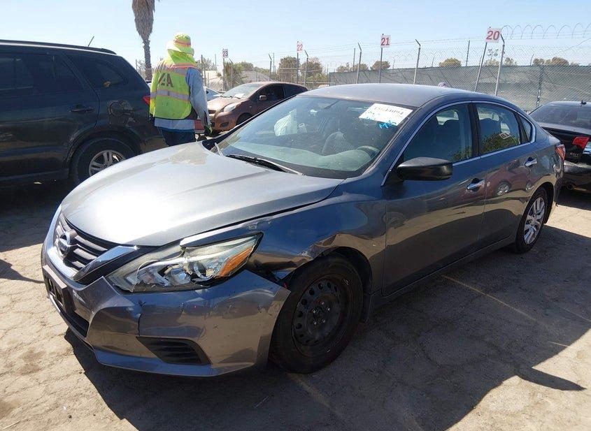 Nissan Altima