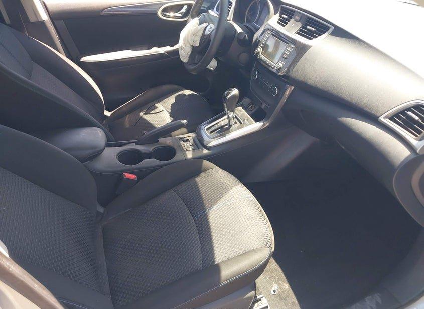 Nissan Sentra