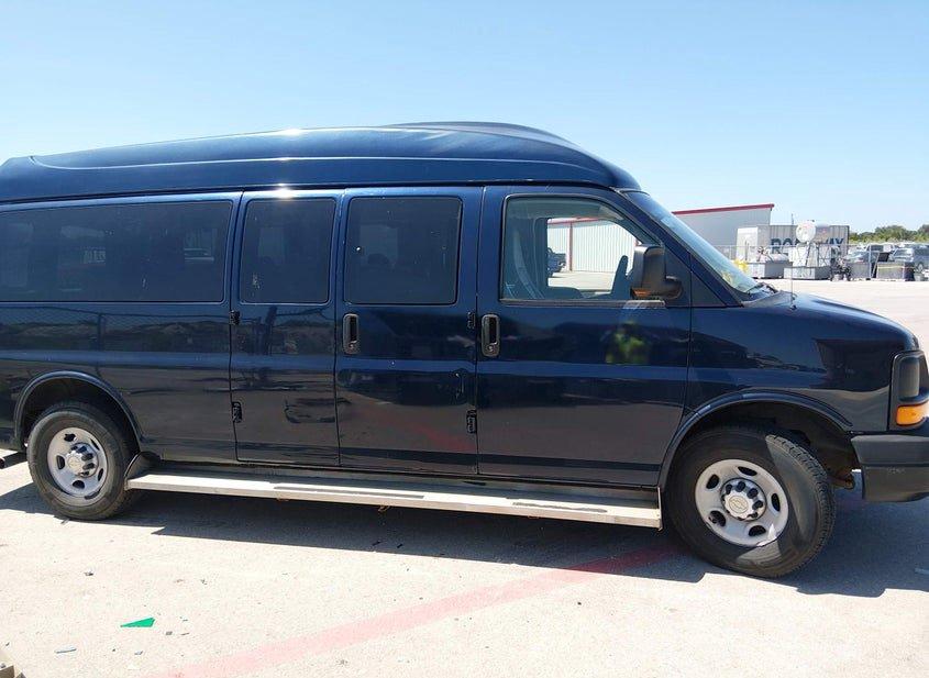 Chevrolet Express 3500