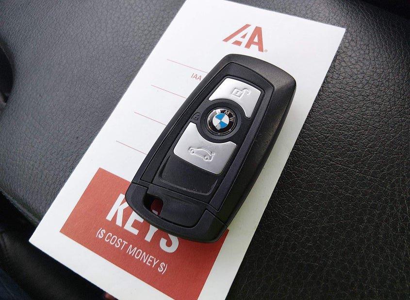 BMW 328I