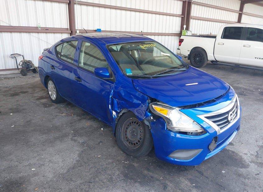 Nissan Versa