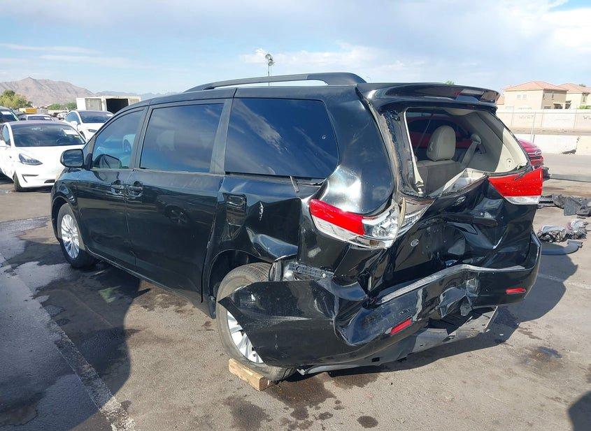 Toyota Sienna