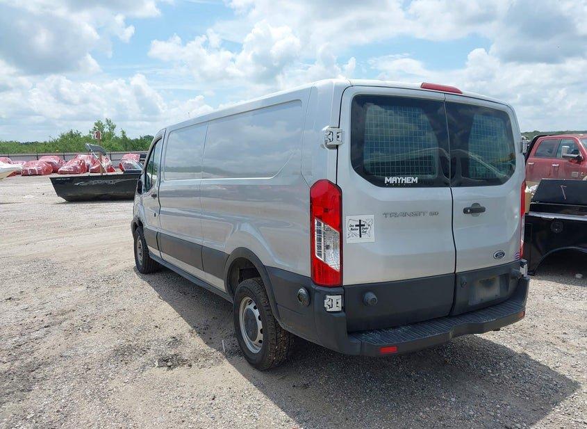 Ford Transit-150