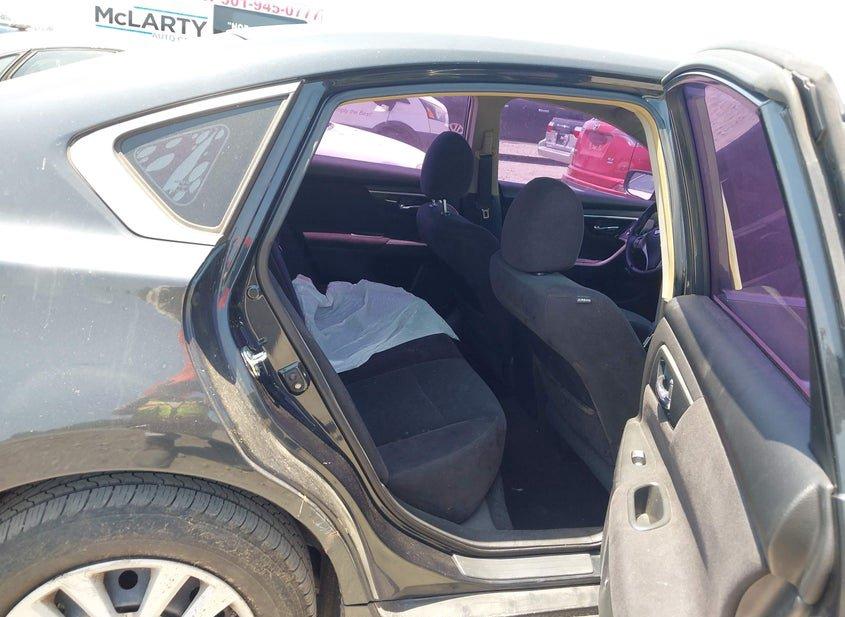 Nissan Altima