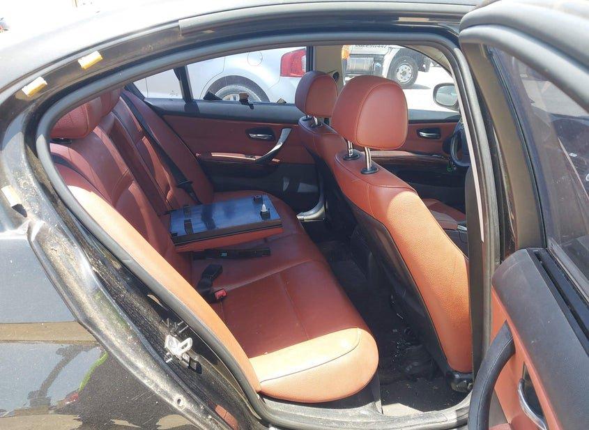 BMW 328I