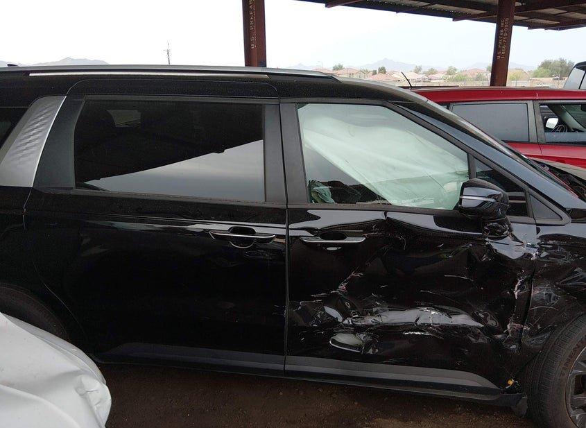 Kia Carnival Mpv Hybrid