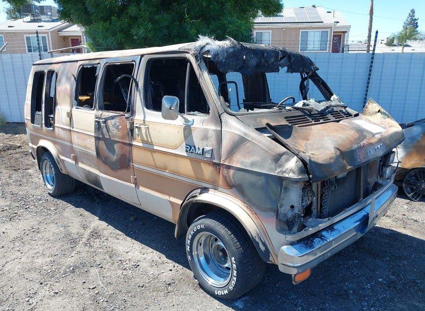 Dodge Ram Van