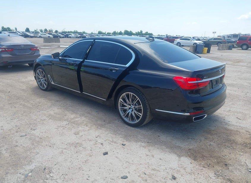 BMW 750I