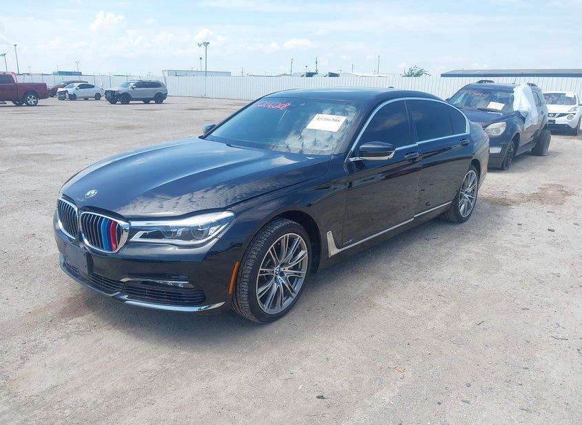 BMW 750I