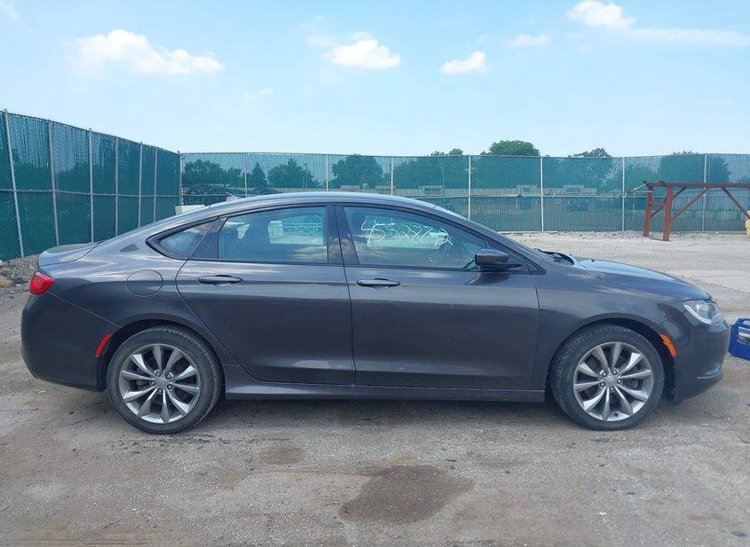 Chrysler 200
