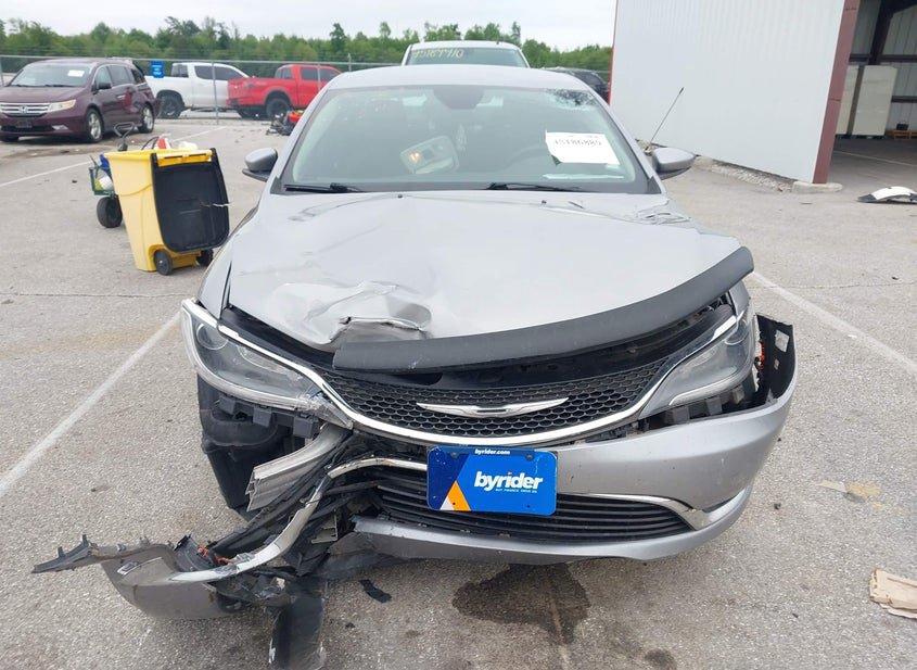 Chrysler 200