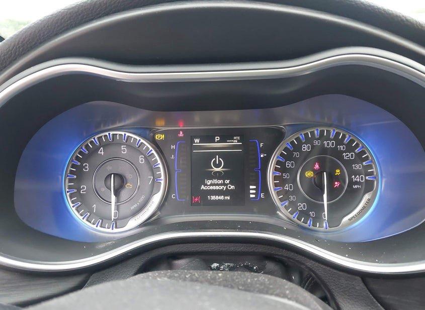 Chrysler 200