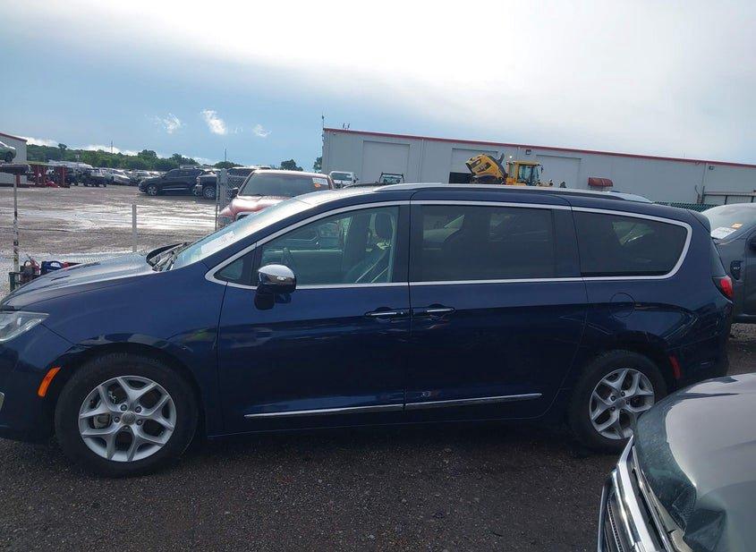 Chrysler Pacifica