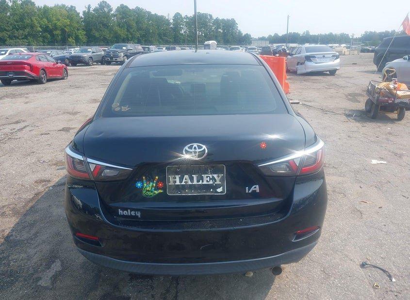 Toyota Yaris Ia