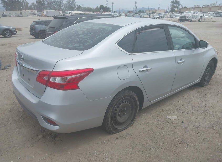 Nissan Sentra