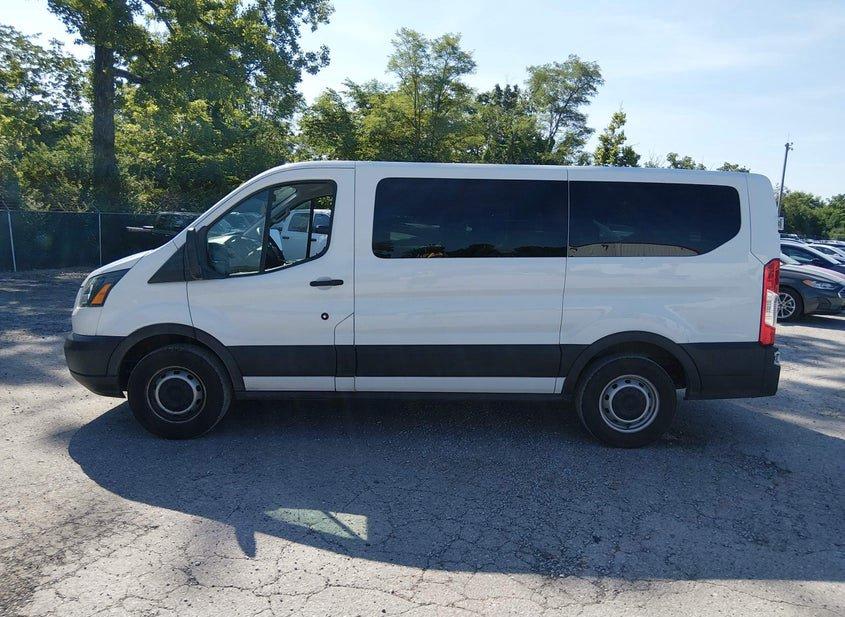 Ford Transit-150