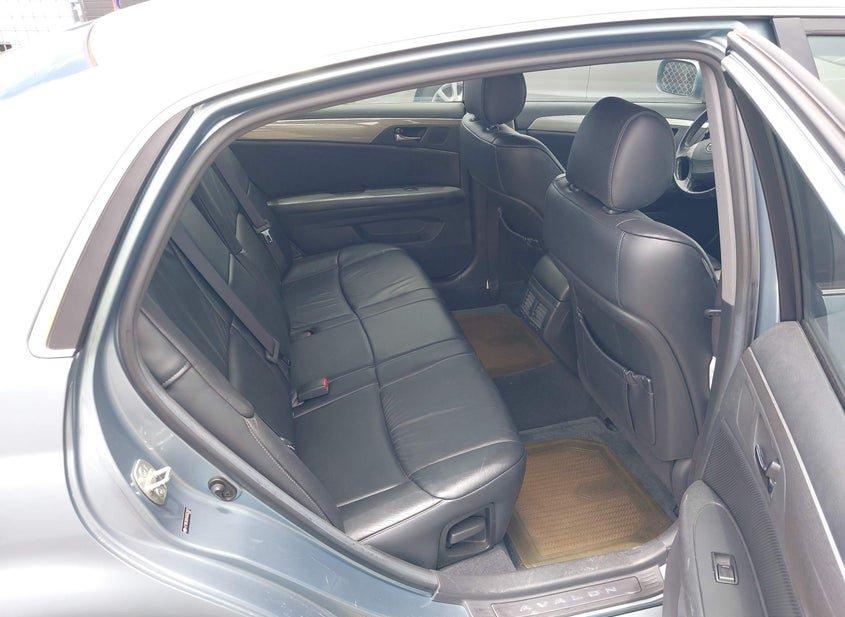 Toyota Avalon