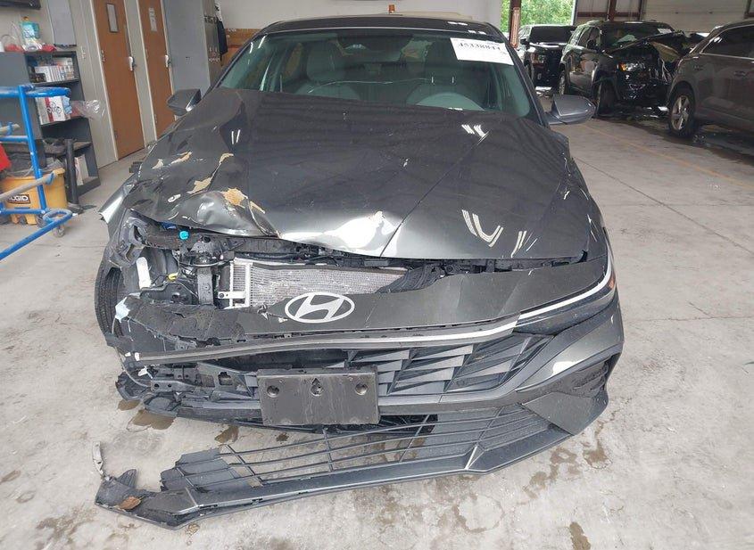 Hyundai Elantra Hybrid