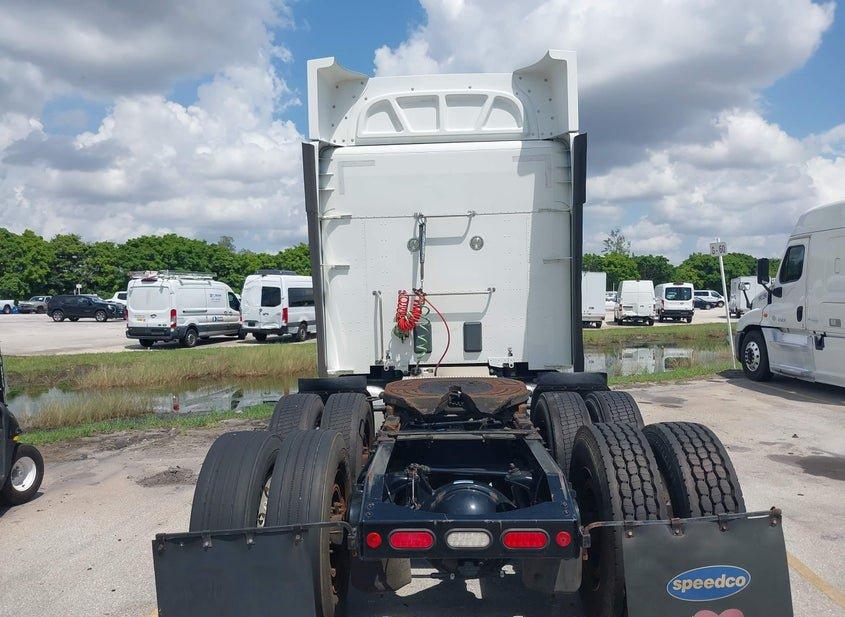 Peterbilt 579