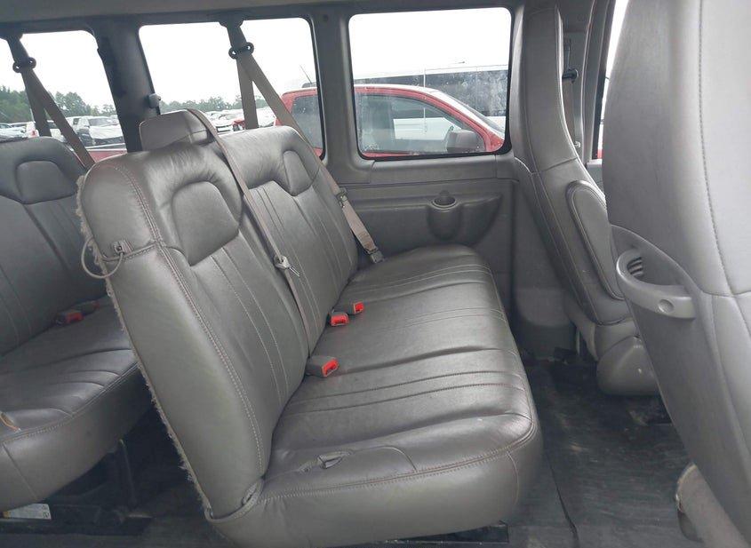 Chevrolet Express 3500