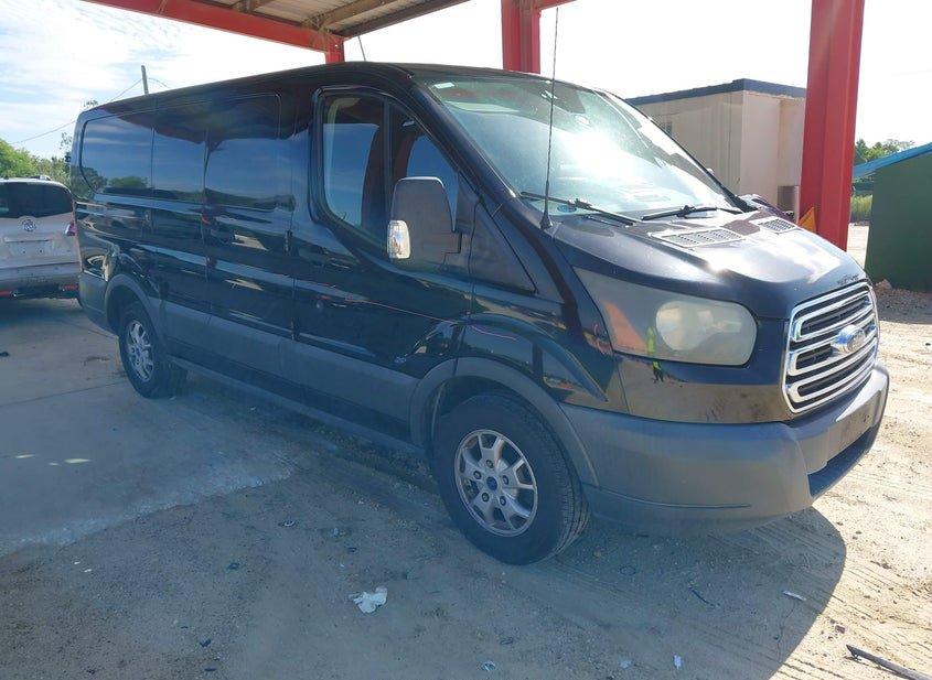 Ford Transit-150
