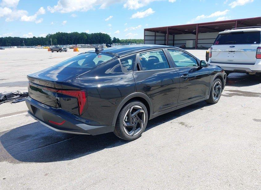 Kia K4
