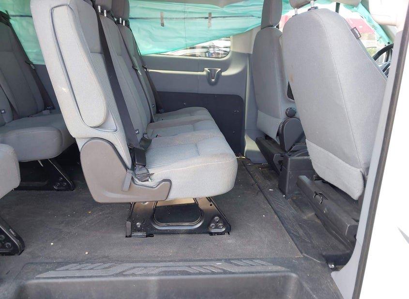 Ford Transit-350