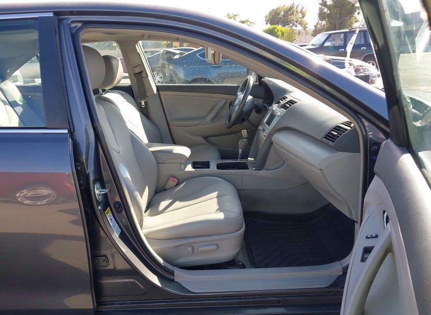 Toyota Camry Hybrid