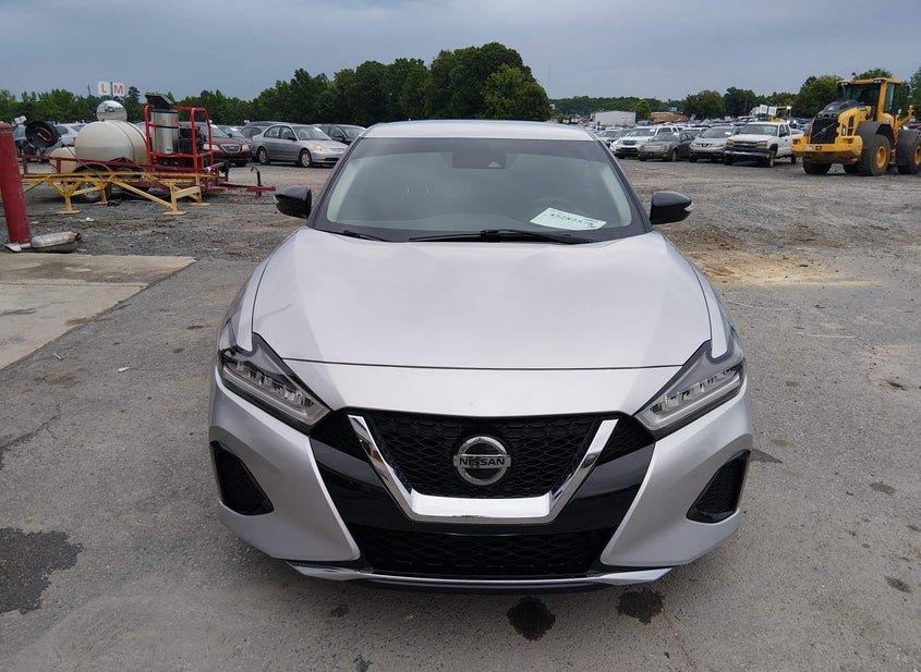 Nissan Maxima
