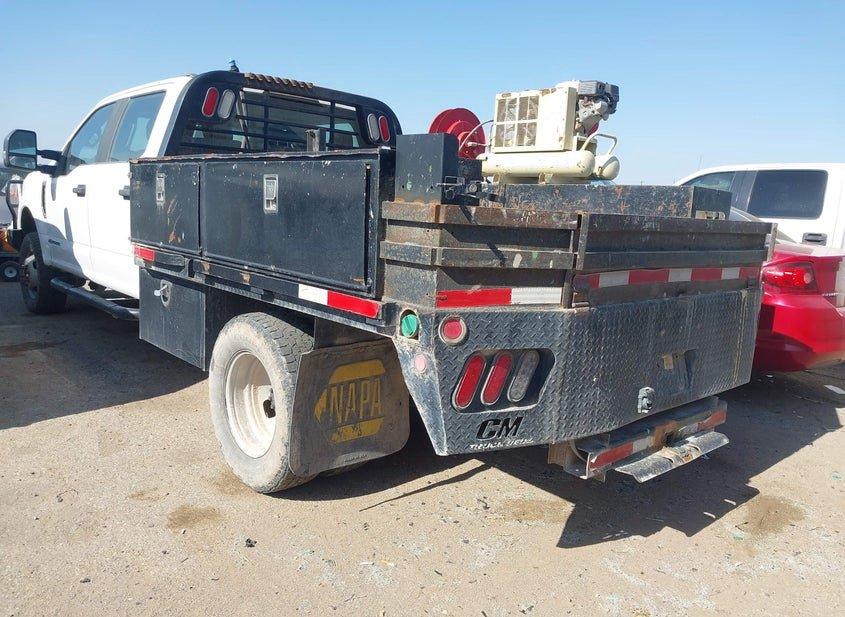 Ford F-350 Chassis