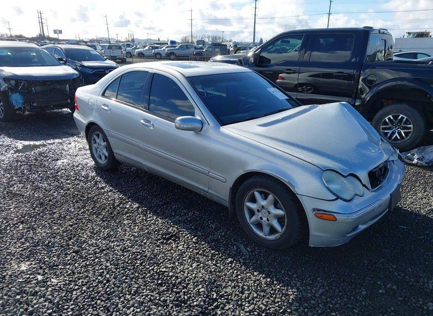 Mercedes-Benz C 240