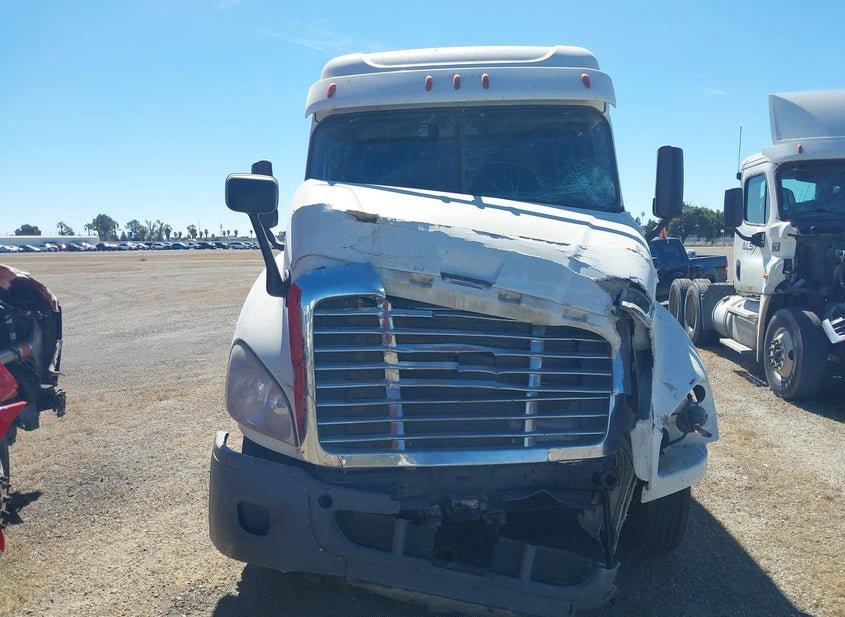 Freightliner Cascadia 125