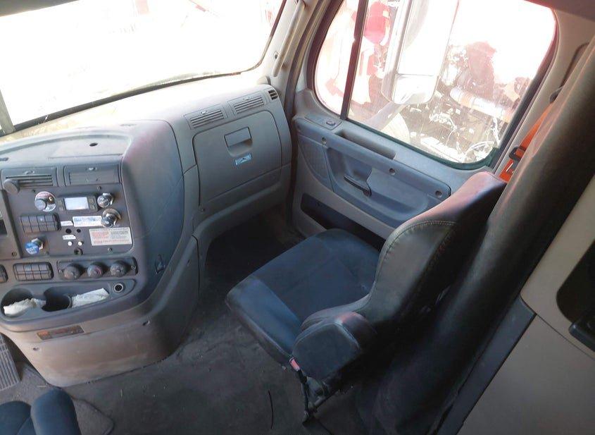 Freightliner Cascadia 125