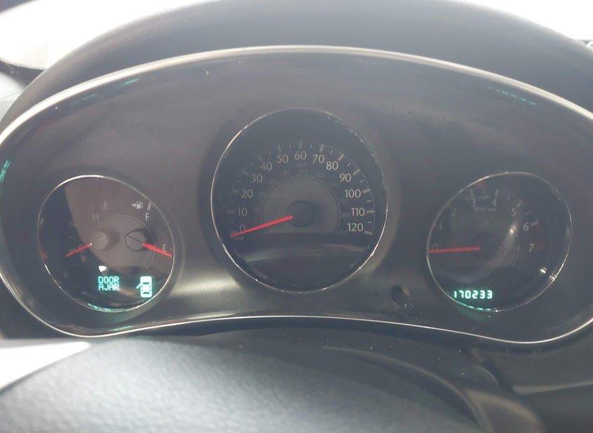 Chrysler 200