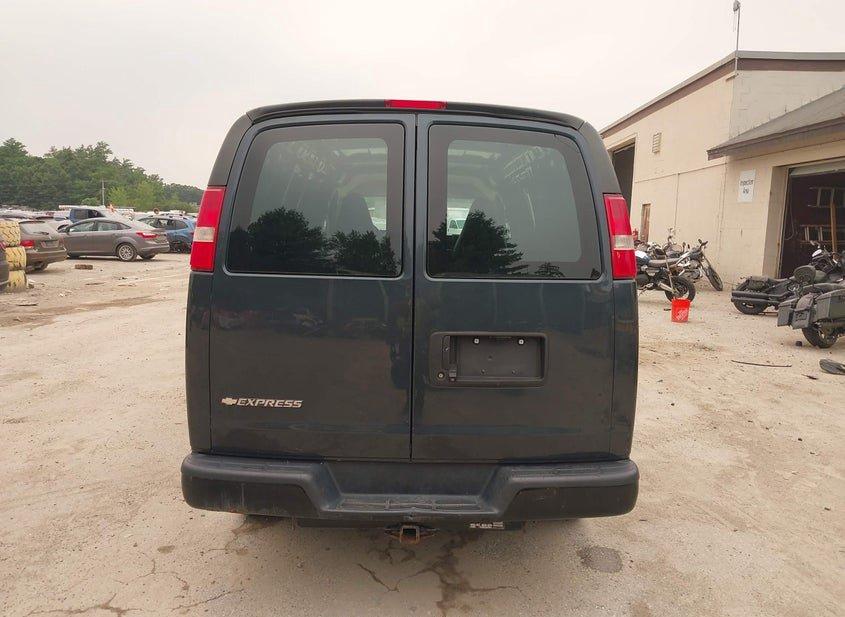 Chevrolet Express 2500
