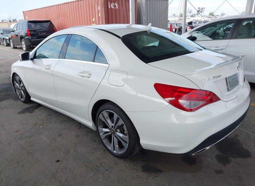 Mercedes-Benz Cla 250
