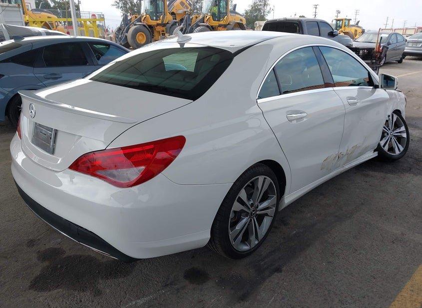 Mercedes-Benz Cla 250